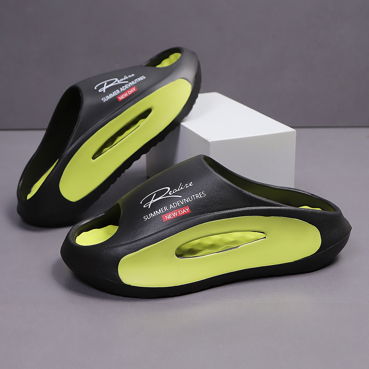 Men's Sport Slippers - Lightwe – Baby Gate Stairs recenzja i cena